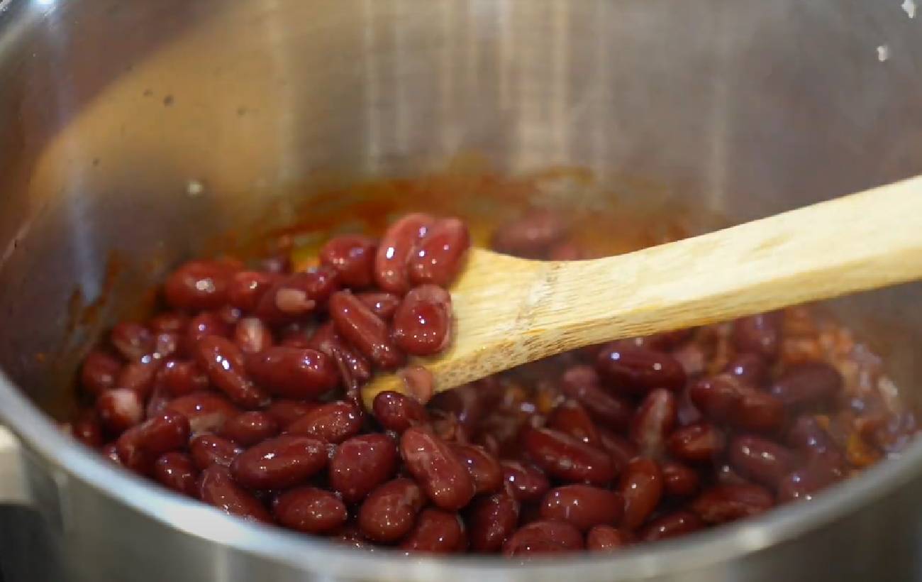 Пасуля с капустой: старинный рецепт блюда закарпатской кухни